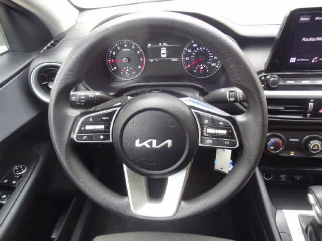 Used 2024 Kia Forte LXS FWD image 11