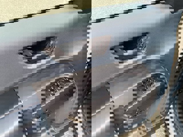 Certified 2024 Ford Maverick XLT w/ XLT Luxury Package FWD image 11