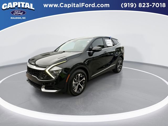 Used 2023 Kia Sportage EX image 4
