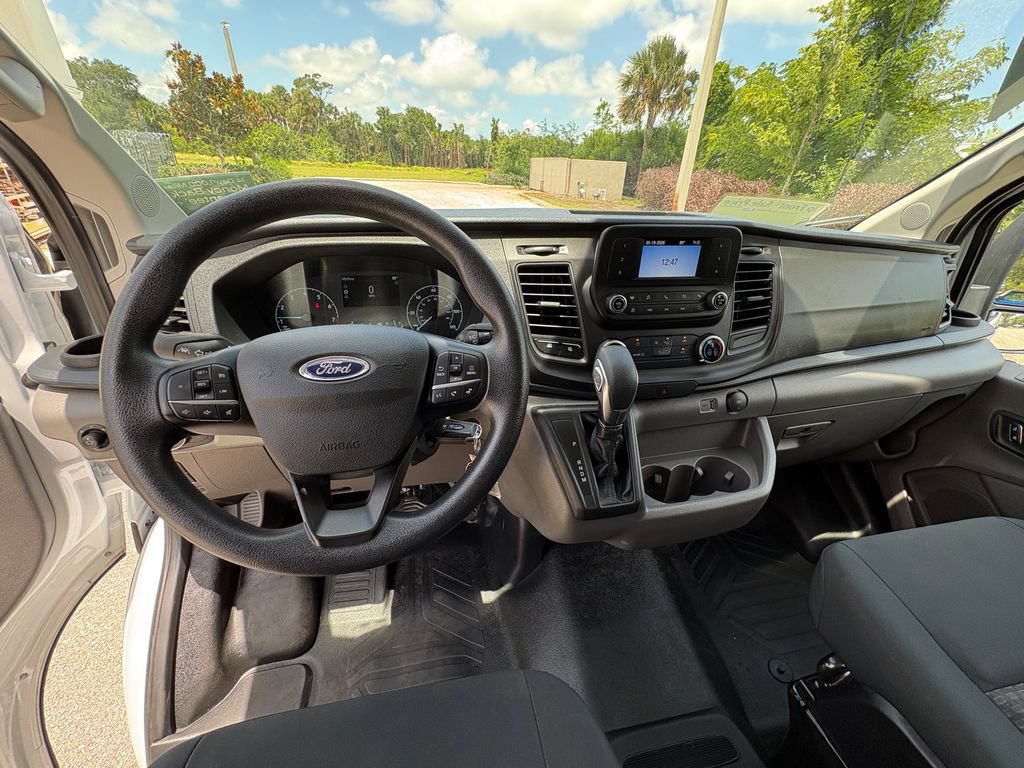 Certified 2025 Ford Transit 250 Low Roof w/ Exterior Upgrade Package RWD image 8