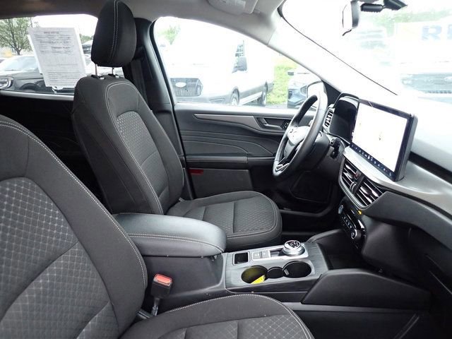 Certified 2024 Ford Escape Active w/ Tech Pack #1 AWD/4WD image 12