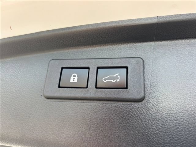 Used 2025 Subaru Outback Limited w/ Popular Package #2 AWD/4WD image 21