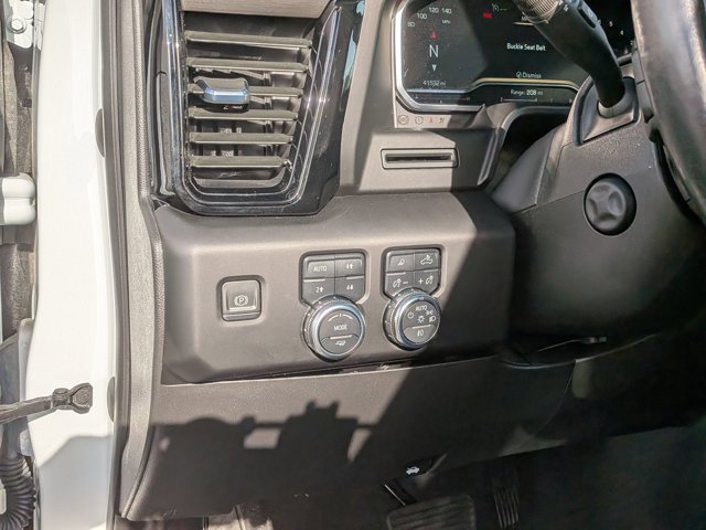 Used 2022 GMC Sierra 1500 AT4 w/ AT4 Preferred Package image 16