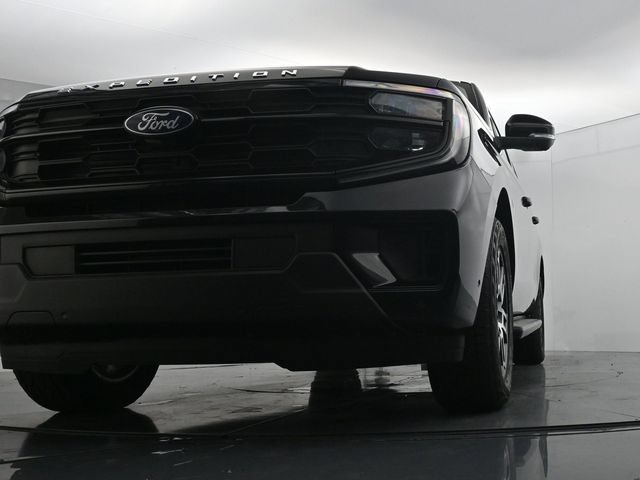 Certified 2025 Ford Expedition Max Active AWD/4WD image 38