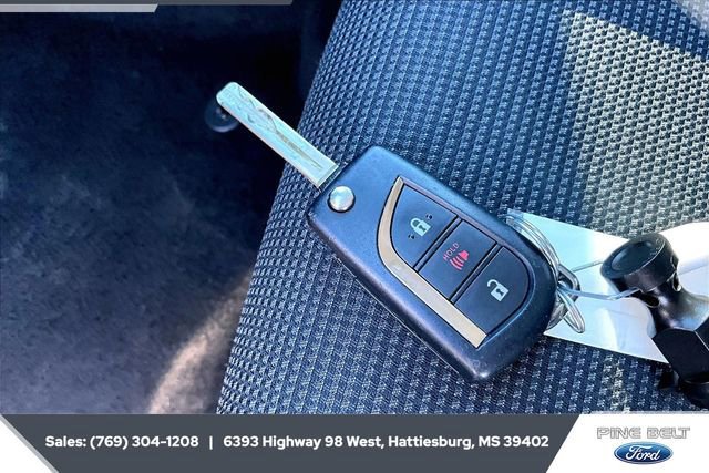 Used 2024 Toyota RAV4 LE image 11