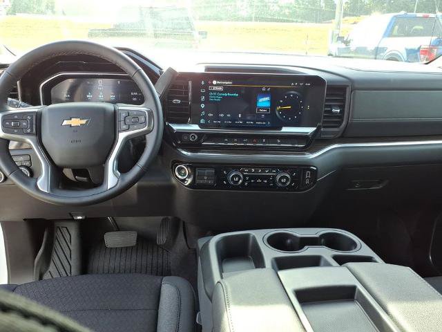 Used 2025 Chevrolet Silverado 1500 LT AWD/4WD image 12