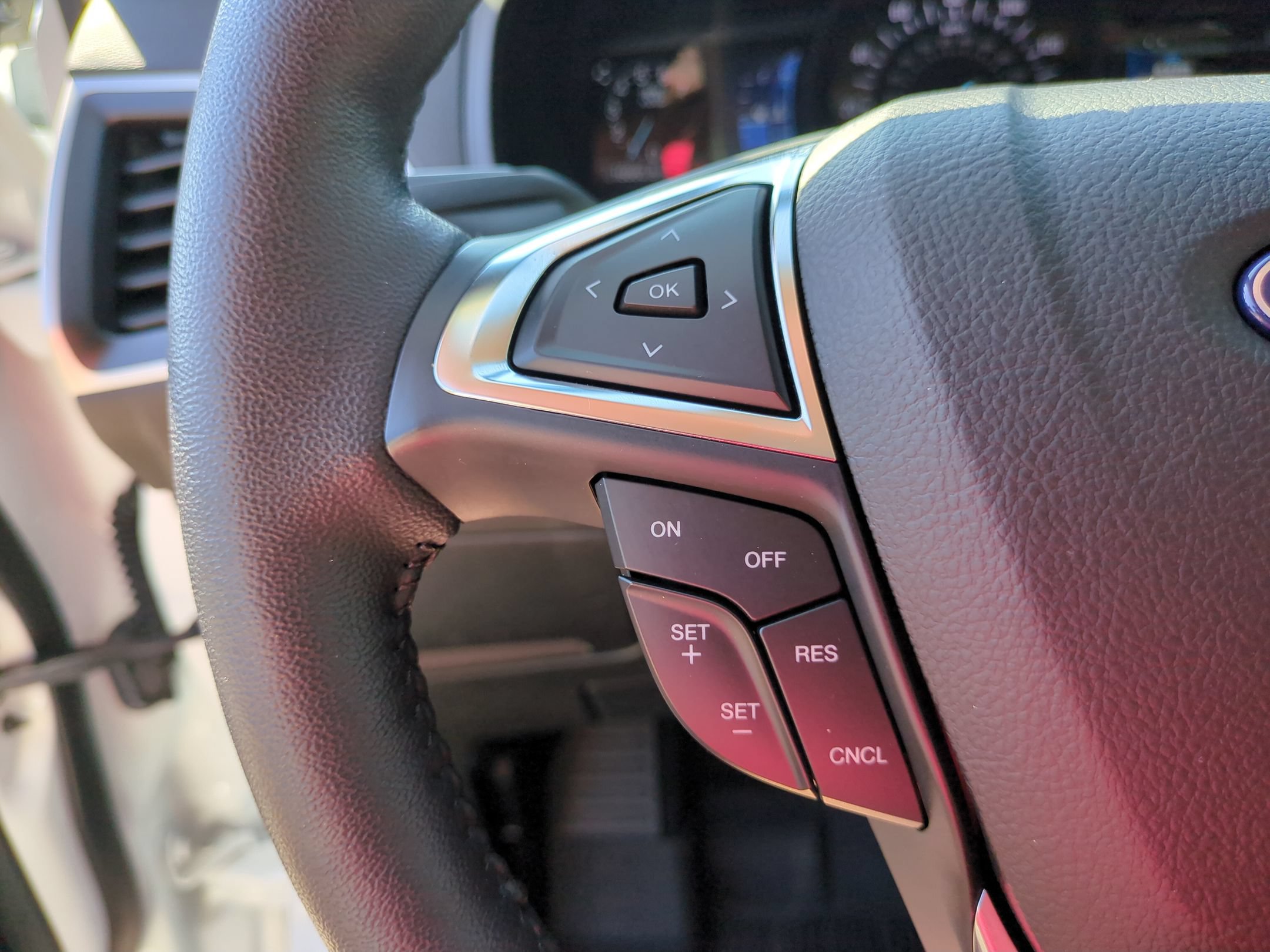 Certified 2023 Ford Edge SEL w/ Convenience Package AWD/4WD image 19