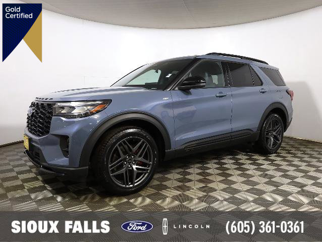 Certified 2025 Ford Explorer ST-Line w/ ST-Line Street Pack