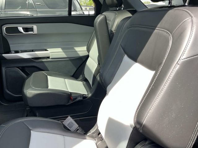 Certified 2024 Ford Explorer XLT w/ Equipment Group 202A image 22