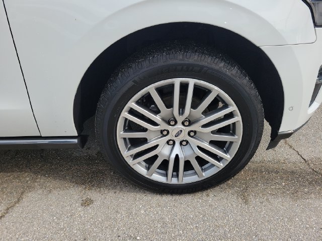 Certified 2022 Ford Expedition Max Limited RWD image 13
