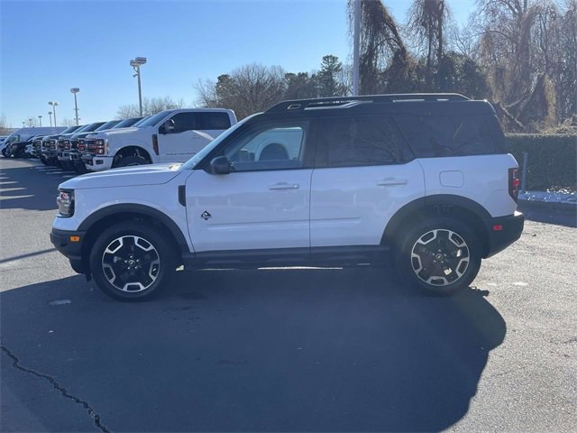 Certified 2022 Ford Bronco Sport Outer Banks w/ Tech Package image 2