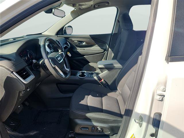 Used 2023 GMC Terrain SLE w/ Driver Convenience Package AWD/4WD image 11