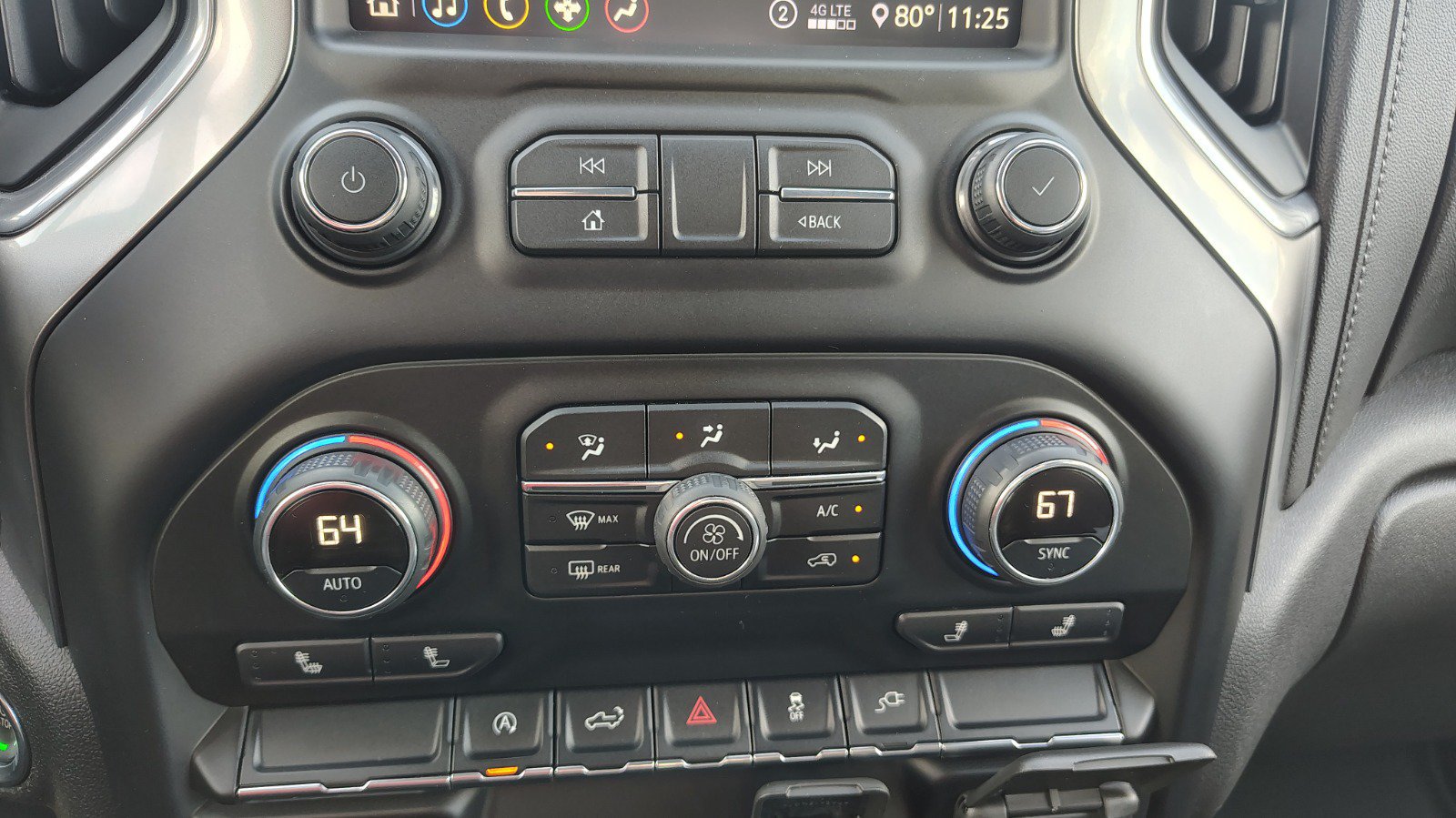 Used 2020 Chevrolet Silverado 1500 LT w/ All-Star Edition AWD/4WD image 29