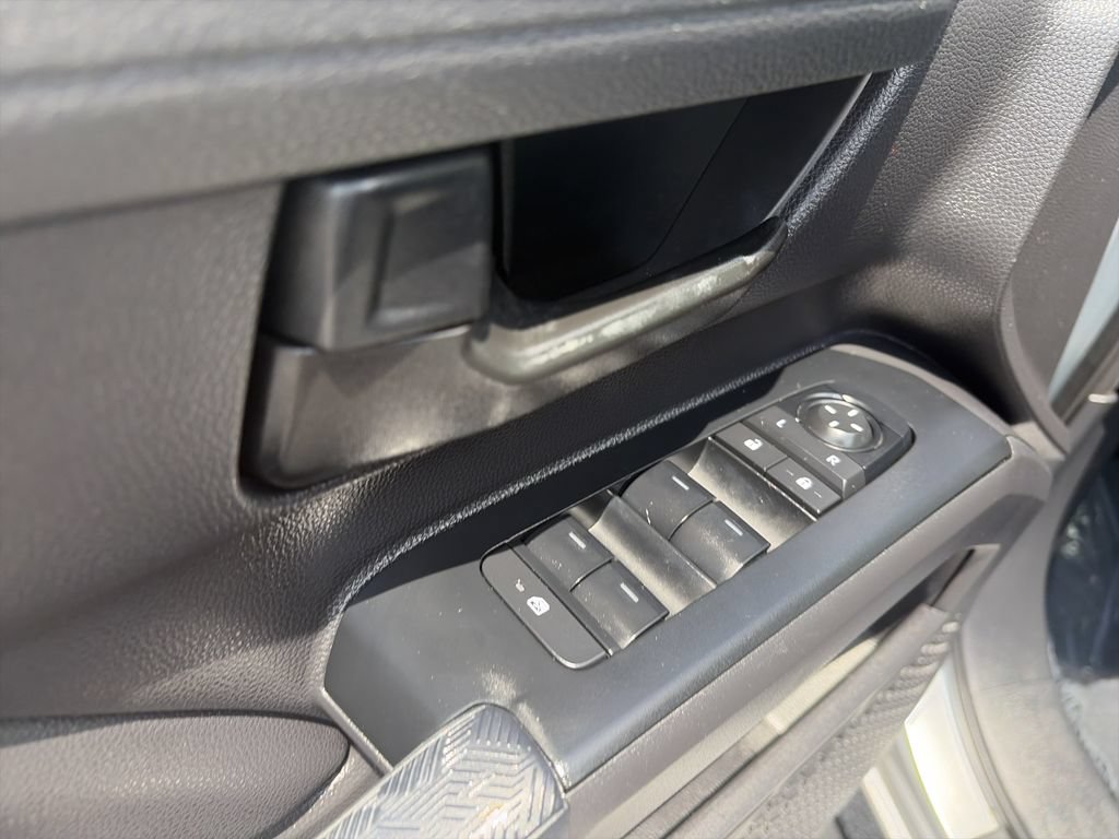 Used 2024 Toyota Tacoma SR RWD image 19