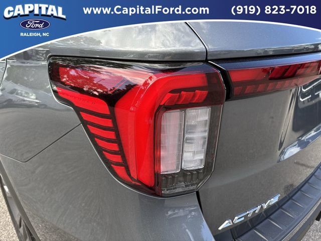 Certified 2025 Ford Explorer Active w/ Active Comfort Package AWD/4WD image 15