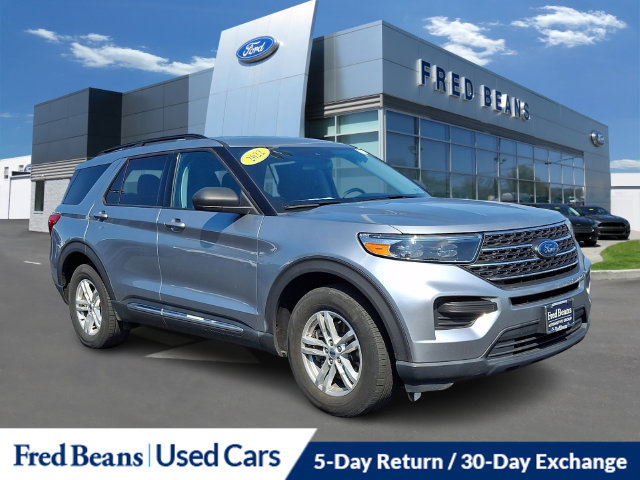 Certified 2022 Ford Explorer XLT w/ Class IV Trailer Tow Package