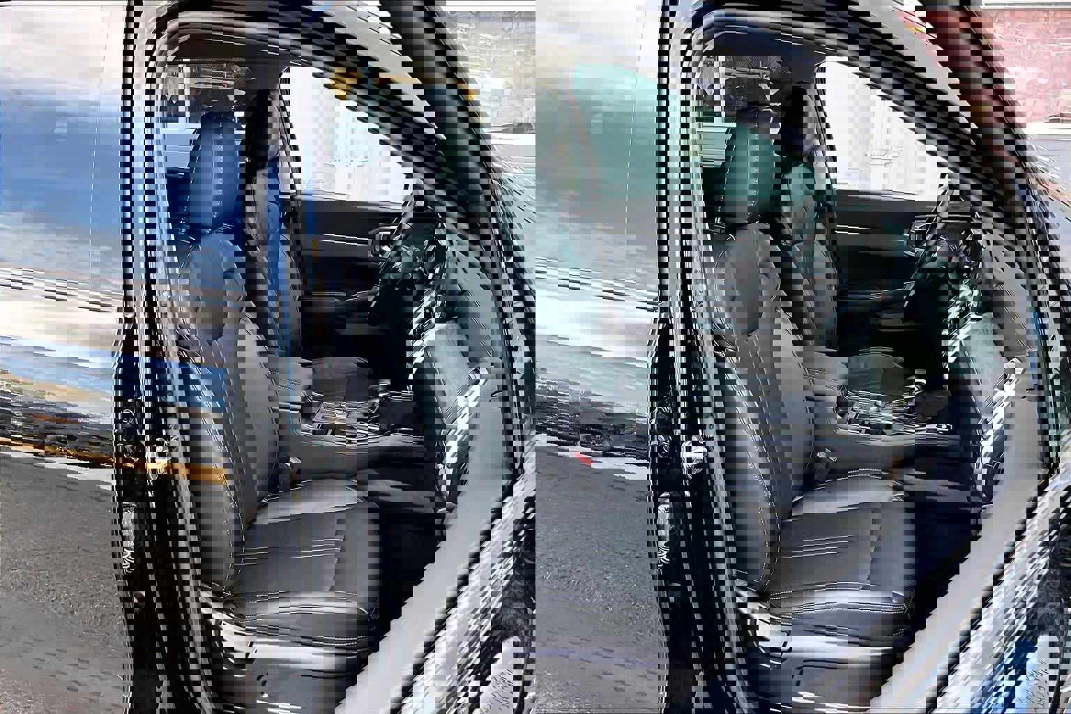 Used 2022 Kia Sorento S image 13