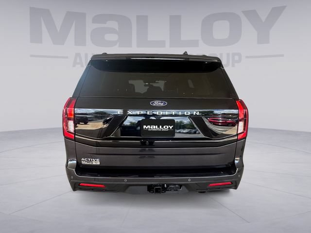 Certified 2025 Ford Expedition Active AWD/4WD image 4