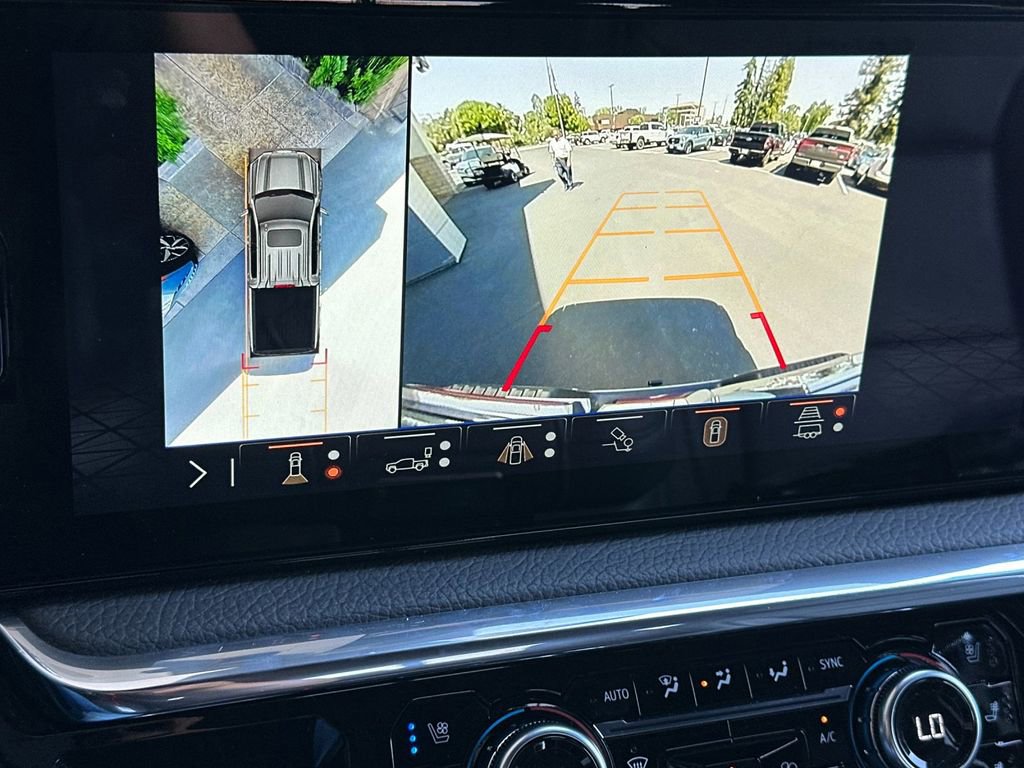 Used 2024 GMC Sierra 1500 Denali w/ Technology Package RWD image 18