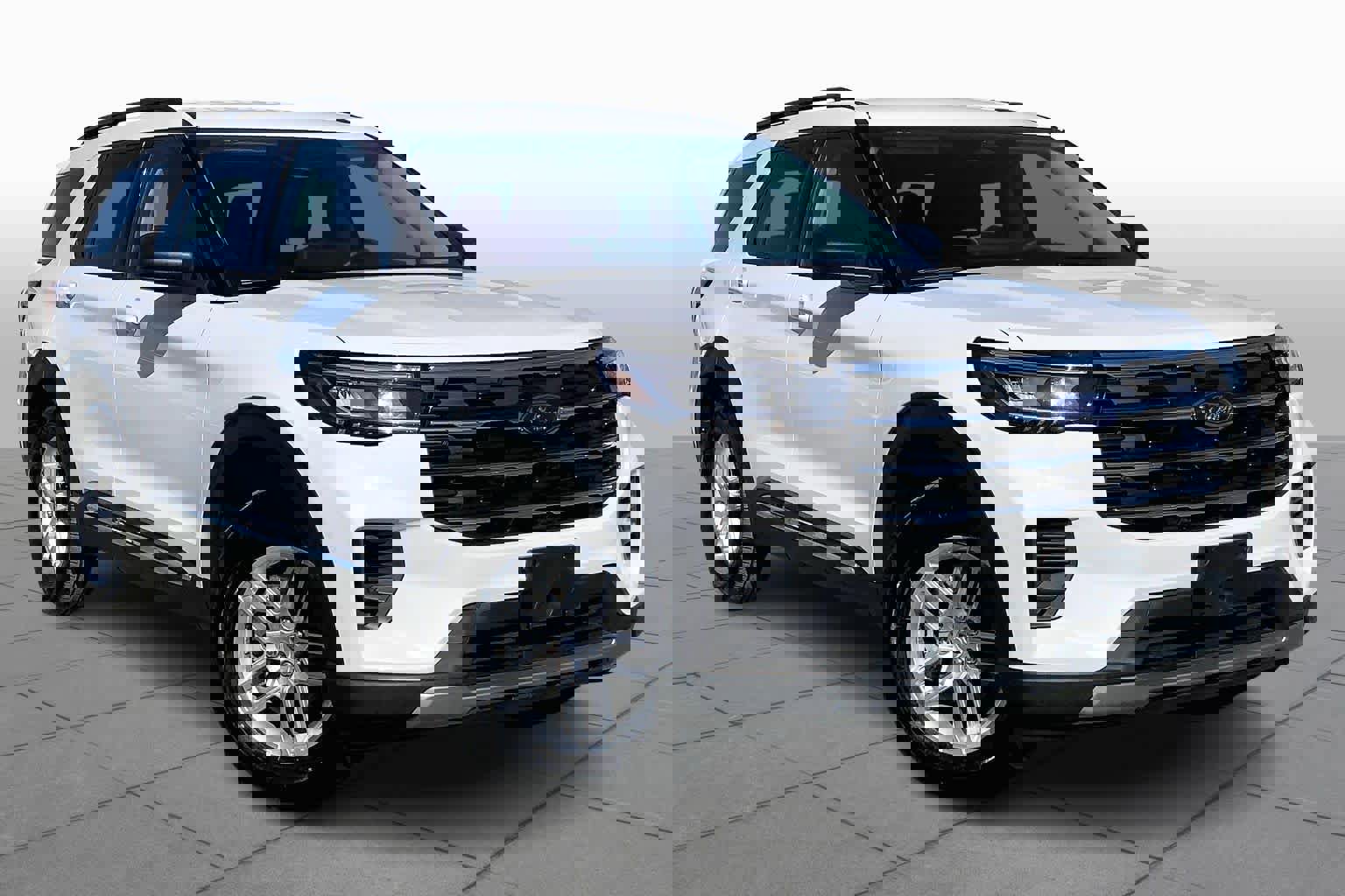 Certified 2025 Ford Explorer Active image 3