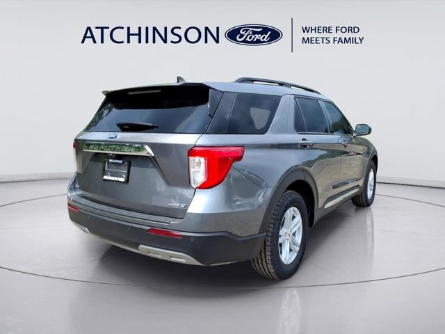 Certified 2023 Ford Explorer XLT w/ Equipment Group 202A AWD/4WD image 5