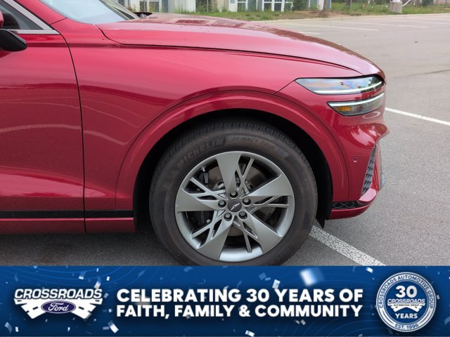 Used 2022 Genesis GV70 3.5T Sport w/ Sport Advanced Package AWD/4WD image 11