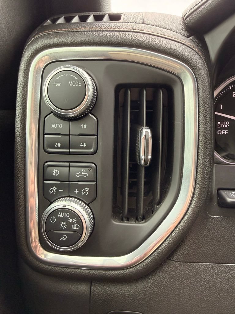 Used 2020 GMC Sierra 1500 AT4 w/ AT4 Premium Package AWD/4WD image 29