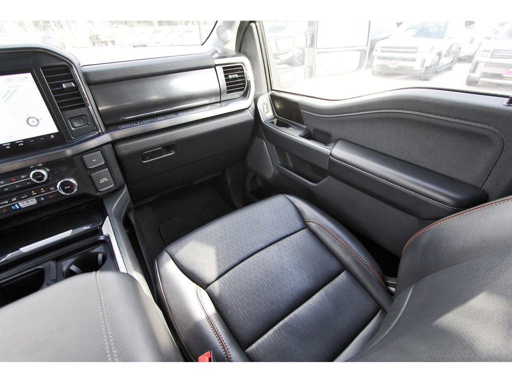 Certified 2025 Ford F250 Lariat w/ FX4 Off-Road Package image 13