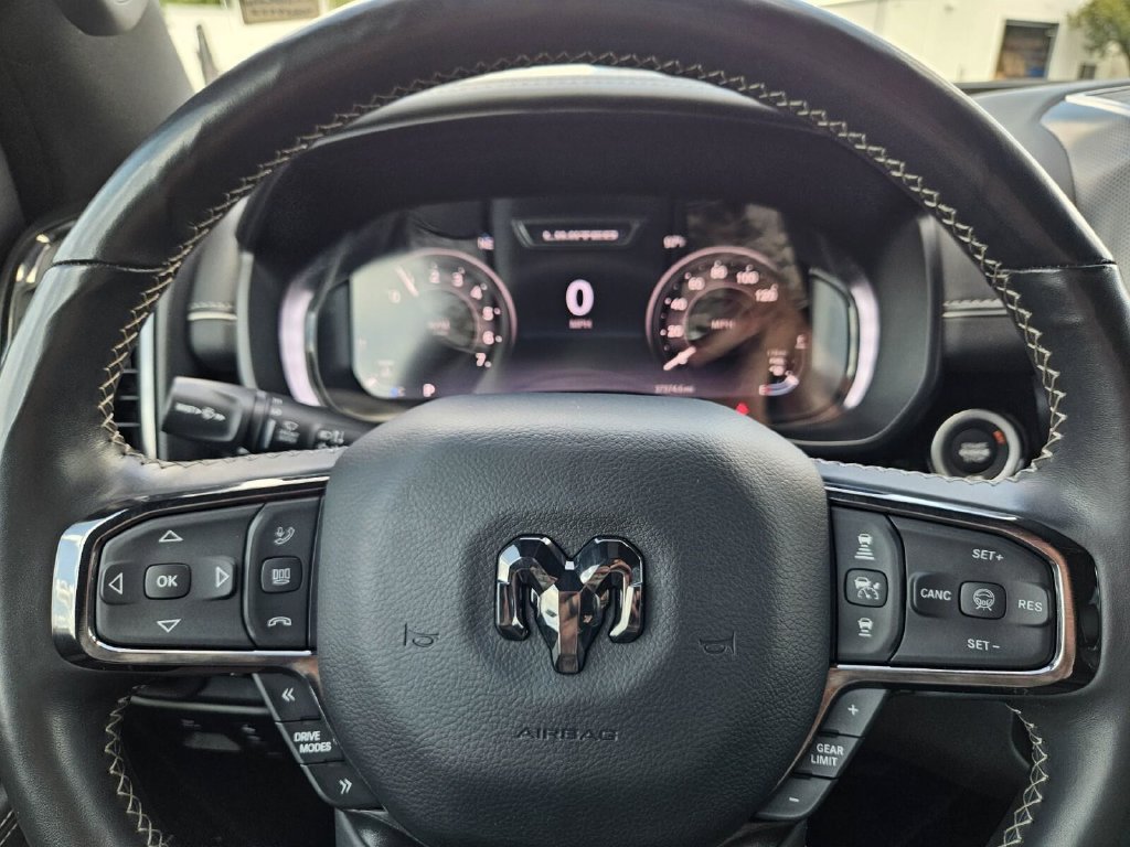 Used 2025 RAM 1500 Limited AWD/4WD image 36