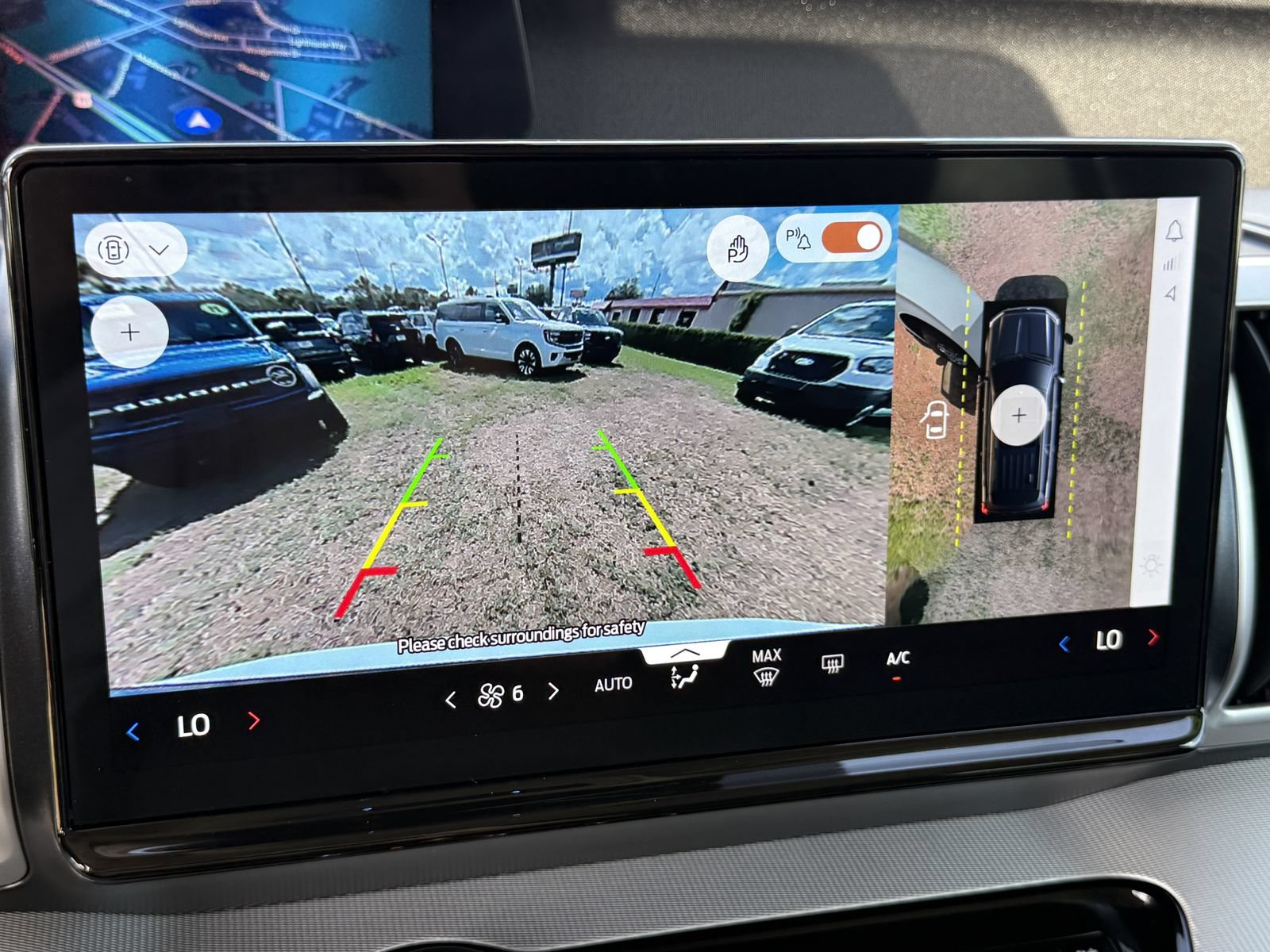 Certified 2025 Ford Expedition Active RWD image 31