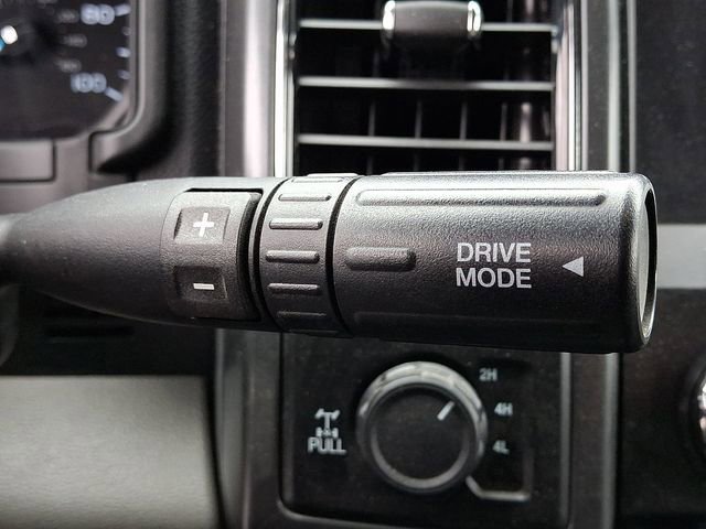 Certified 2020 Ford F350 XLT w/ XLT Premium Package image 15