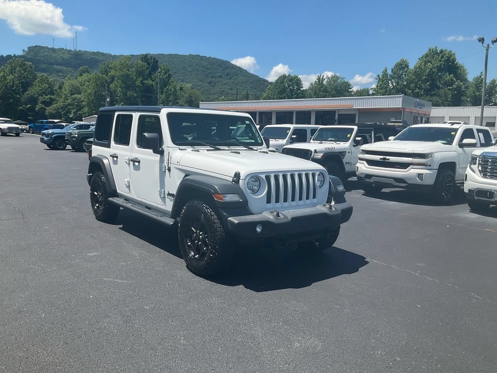 Used 2021 Jeep Wrangler Unlimited Sport AWD/4WD image 3