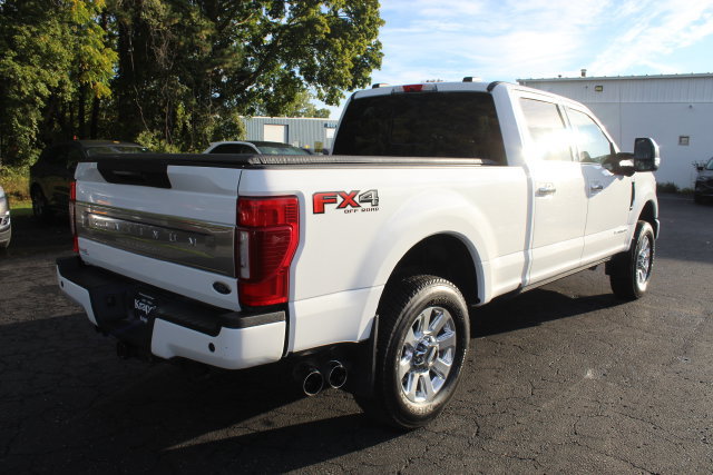 Certified 2021 Ford F250 Platinum w/ FX4 Off-Road Package AWD/4WD image 7