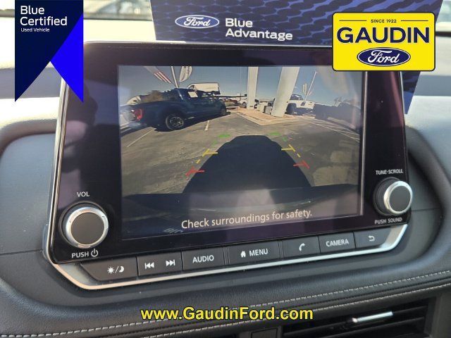 Used 2025 Nissan Rogue SV FWD image 22