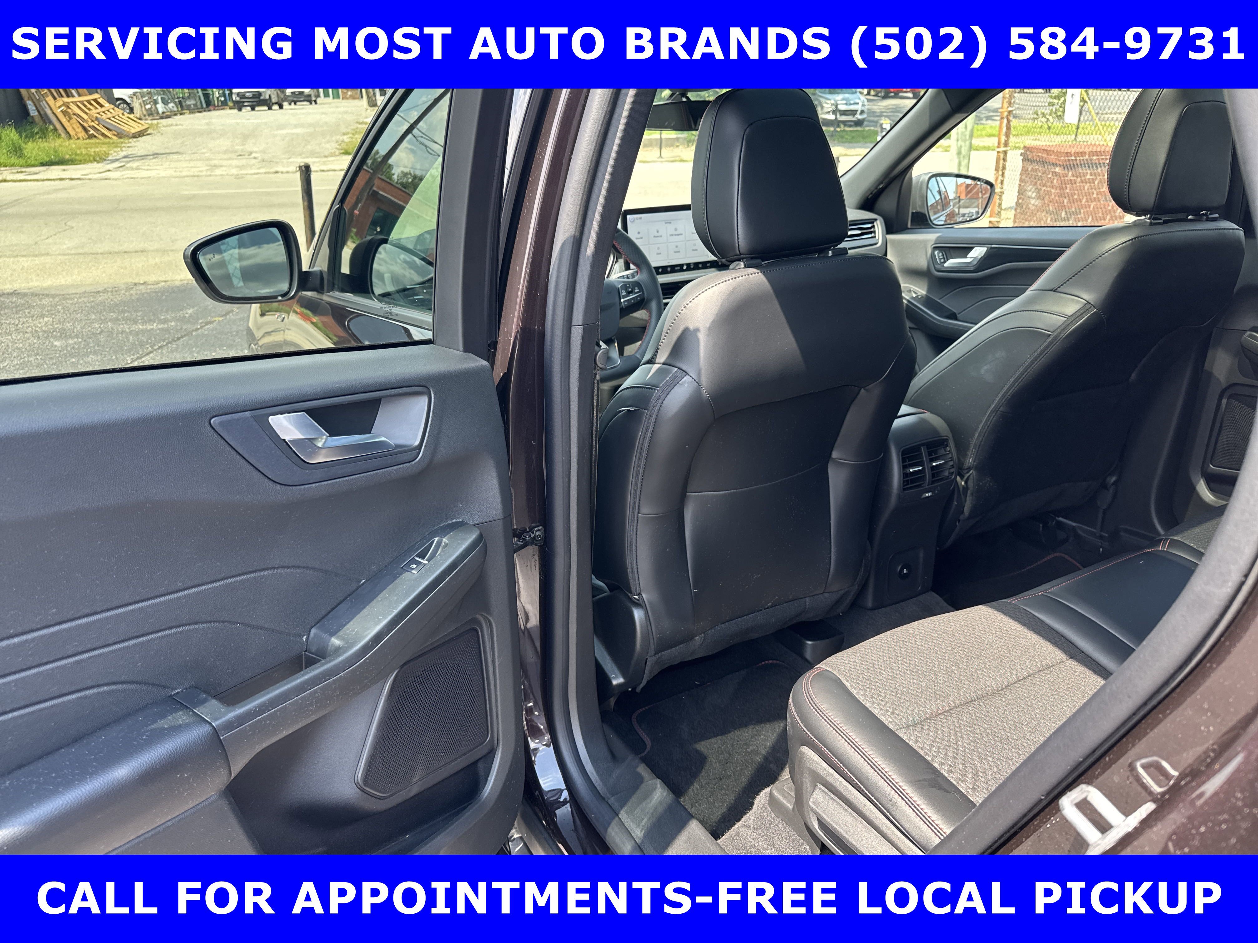 Certified 2023 Ford Escape ST-Line w/ Tech Pack #1 image 11