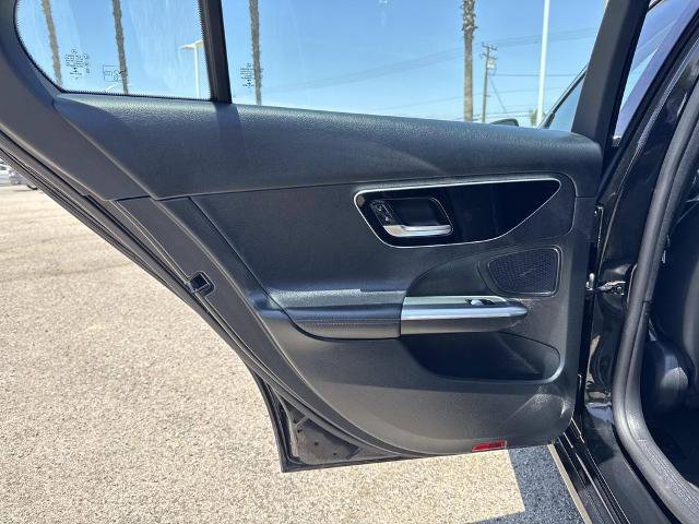 Used 2022 Mercedes-Benz C 300 Sedan image 23