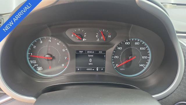 Used 2025 Chevrolet Malibu LT FWD image 13