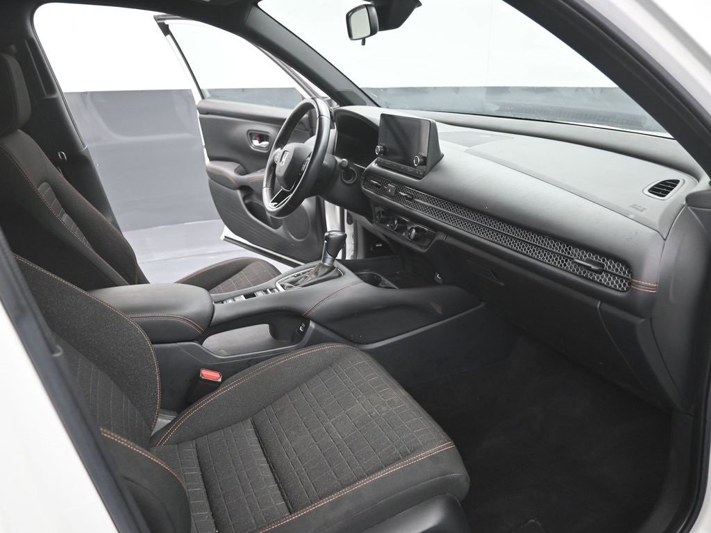 Used 2023 Honda HR-V Sport image 27