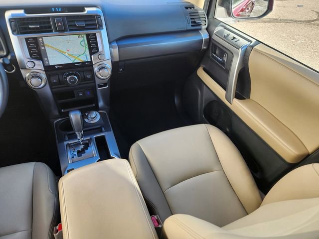 Used 2022 Toyota 4Runner SR5 Premium image 14