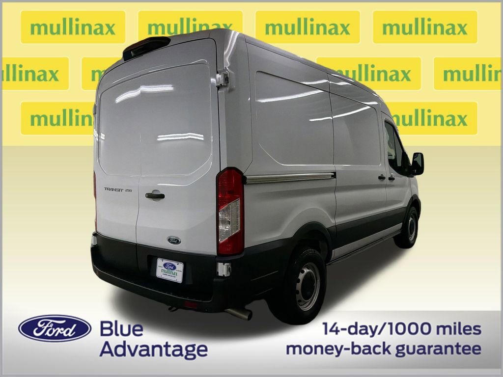 Certified 2023 Ford Transit 250 Medium Roof RWD image 3