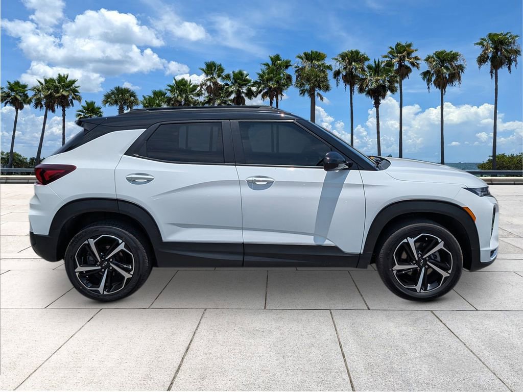 Used 2023 Chevrolet TrailBlazer RS AWD/4WD image 9