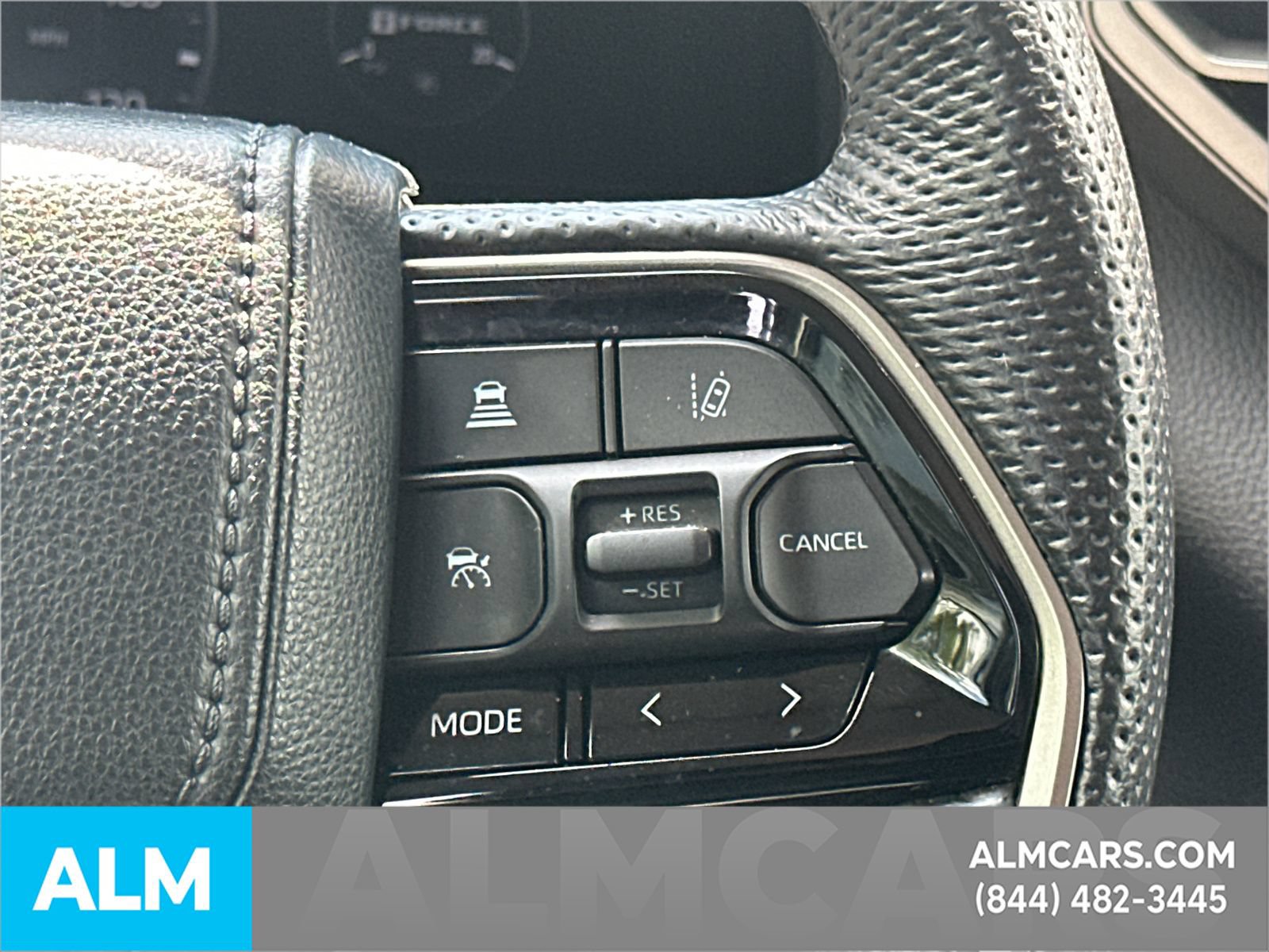 Used 2024 Toyota Tundra Limited AWD/4WD image 28