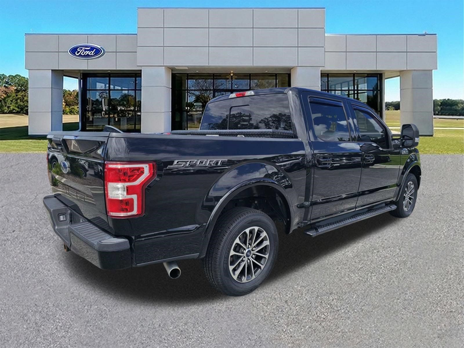 Certified 2019 Ford F150 XLT w/ Equipment Group 302A Luxury RWD image 4