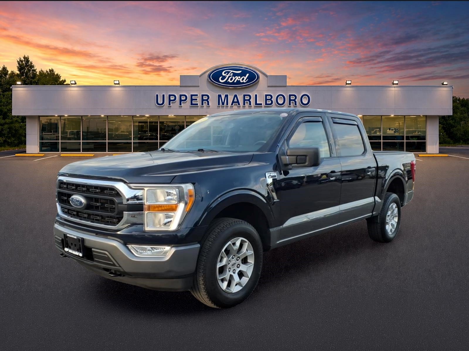 Certified 2022 Ford F150 XLT w/ Equipment Group 301A Mid AWD/4WD image 3
