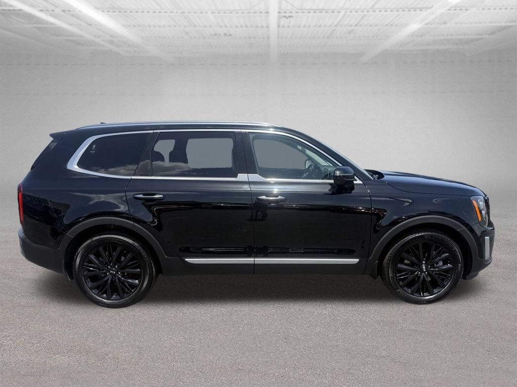 Used 2021 Kia Telluride SX w/ SX Prestige Package AWD/4WD image 3