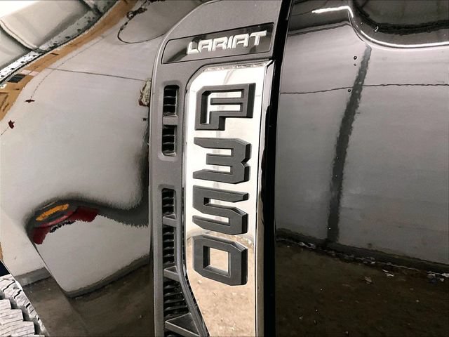 Certified 2026 Ford F350 Lariat w/ Lariat Ultimate Package AWD/4WD image 13