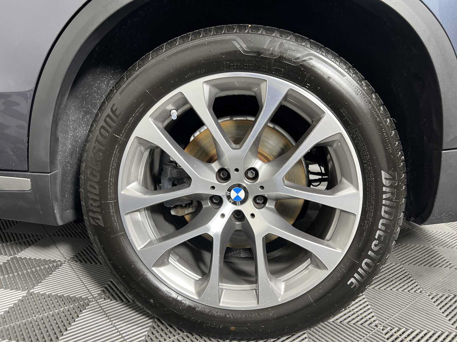 Used 2021 BMW X5 M50i w/ Premium Package AWD/4WD image 26