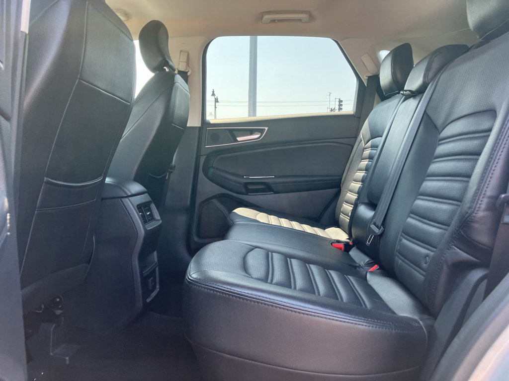 Certified 2018 Ford Edge SEL AWD/4WD image 28
