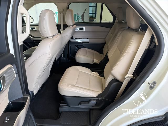 Certified 2023 Ford Explorer Limited w/ Equipment Group 301A RWD image 30