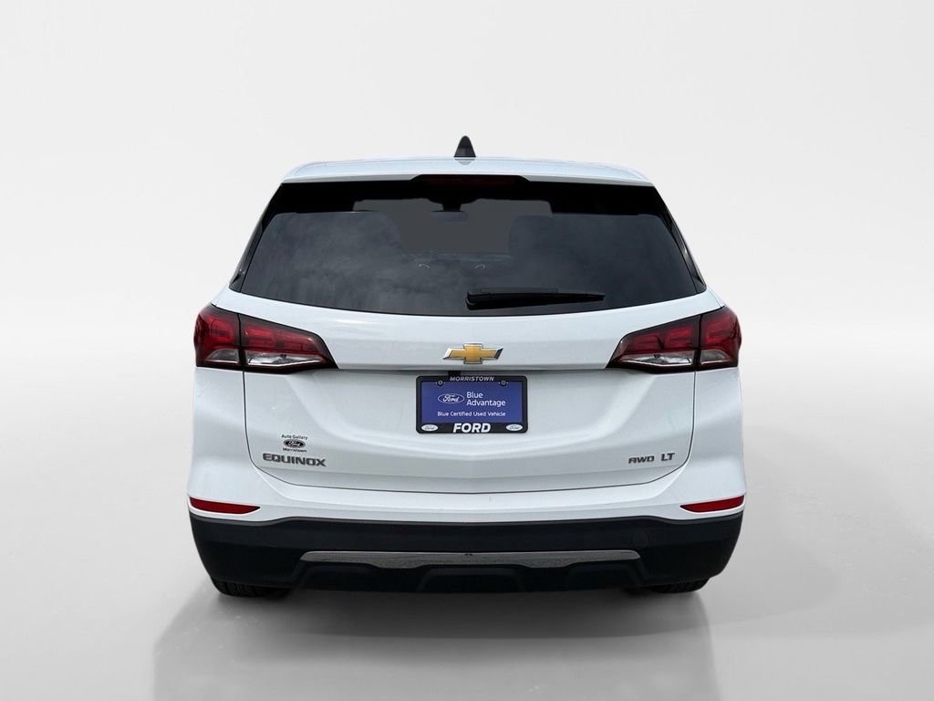 Used 2023 Chevrolet Equinox LT image 3